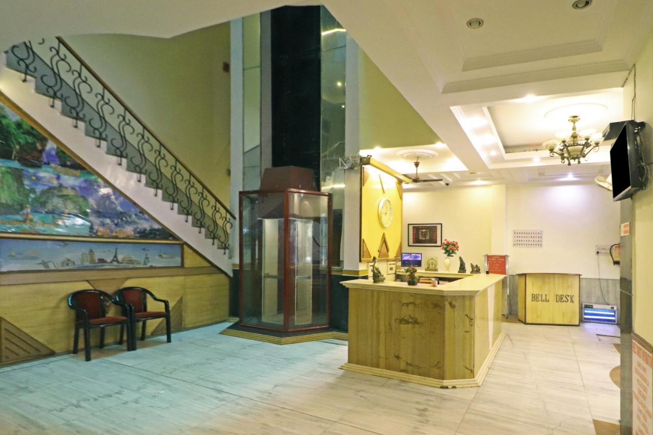 Silver Shine - Comfort 3* New Delhi